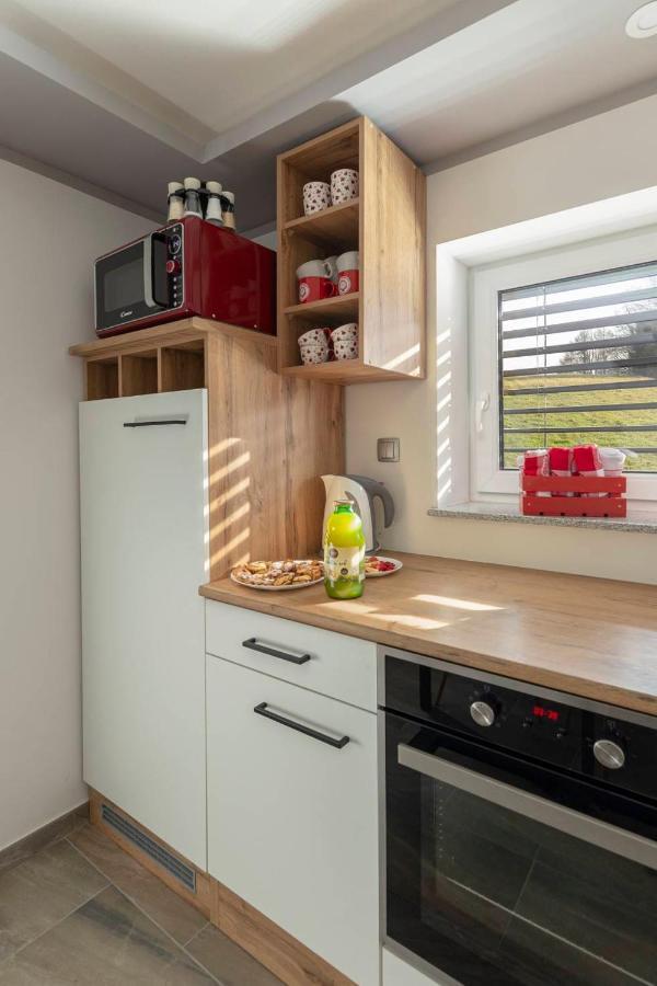 Holiday House Vikend 폴젤라 외부 사진