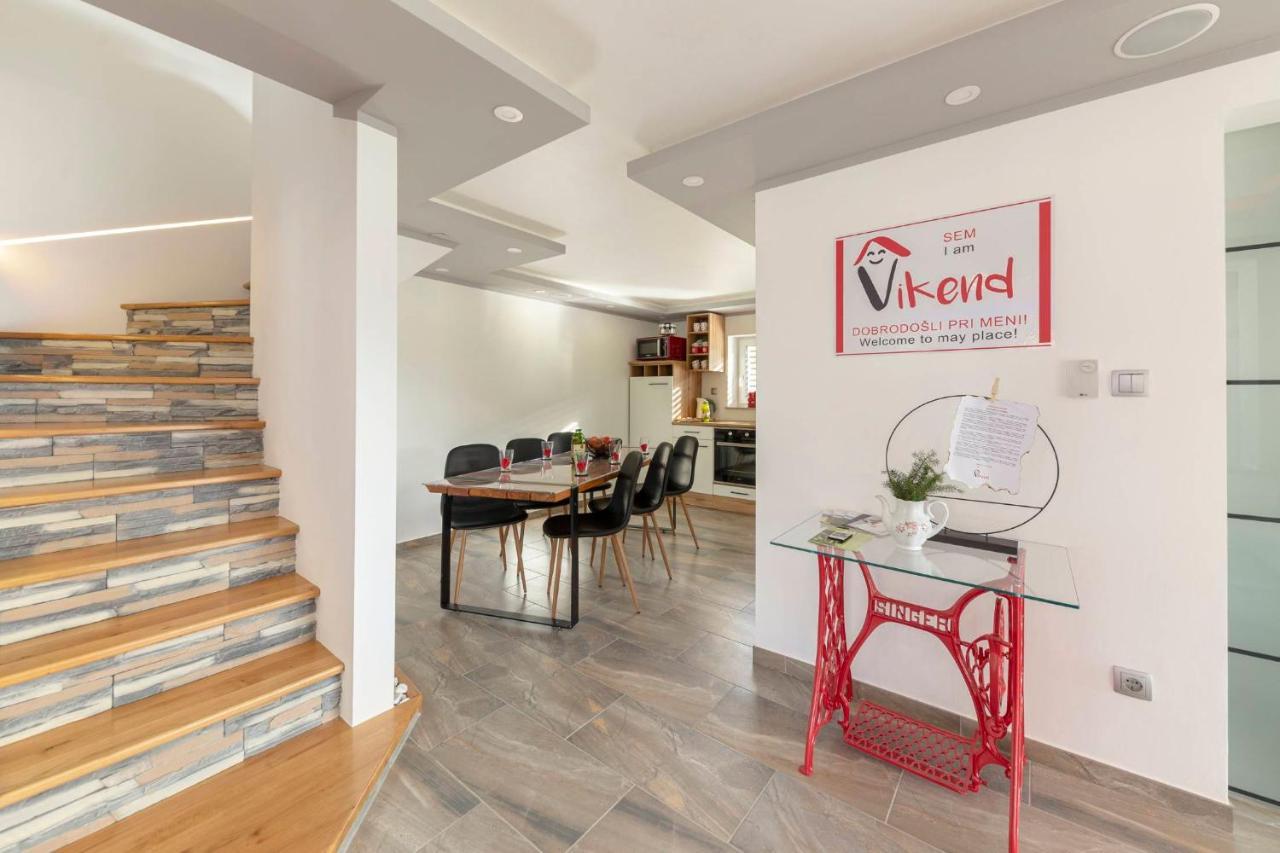 Holiday House Vikend 폴젤라 외부 사진