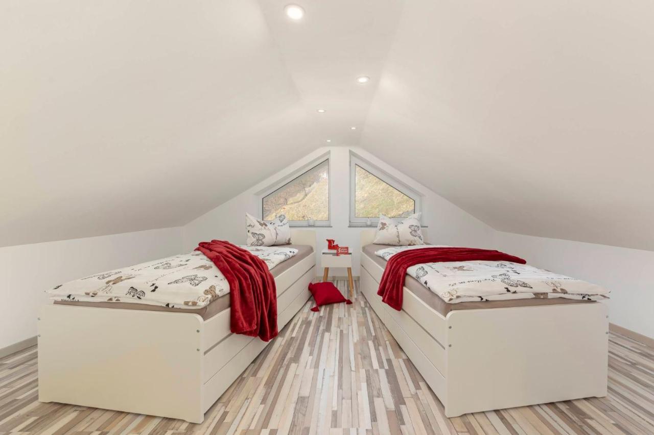 Holiday House Vikend 폴젤라 외부 사진